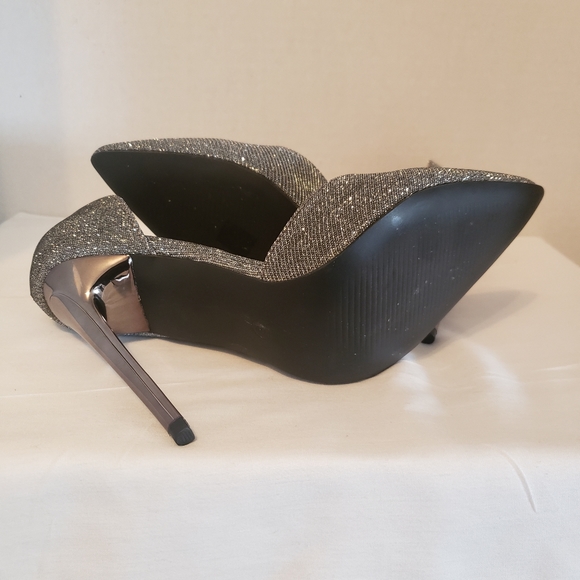 Womens Charlotte Russe Silver Stelleto Size 6 - Picture 9 of 9